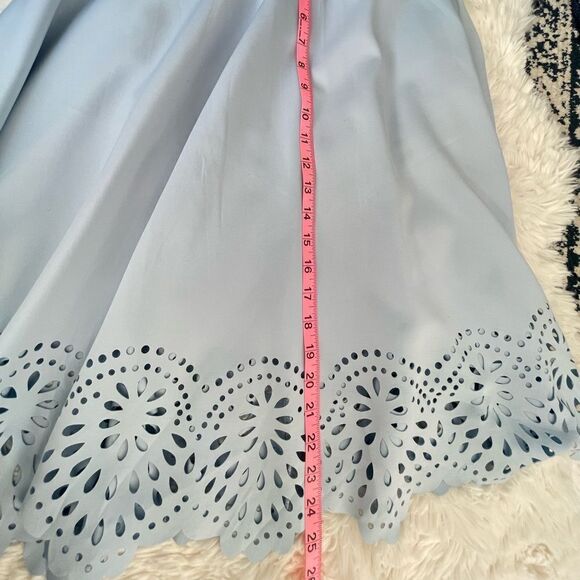 Miami baby blue skirt with cutout design on hem size small - Picture 7 of 8